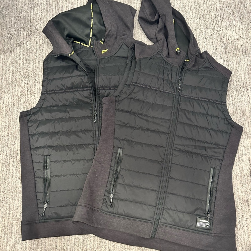 Flag nor fail puffer vest w/ hood